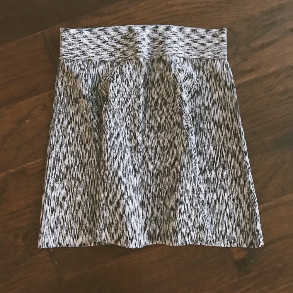 TWO Club Monaco Swing Skirts.